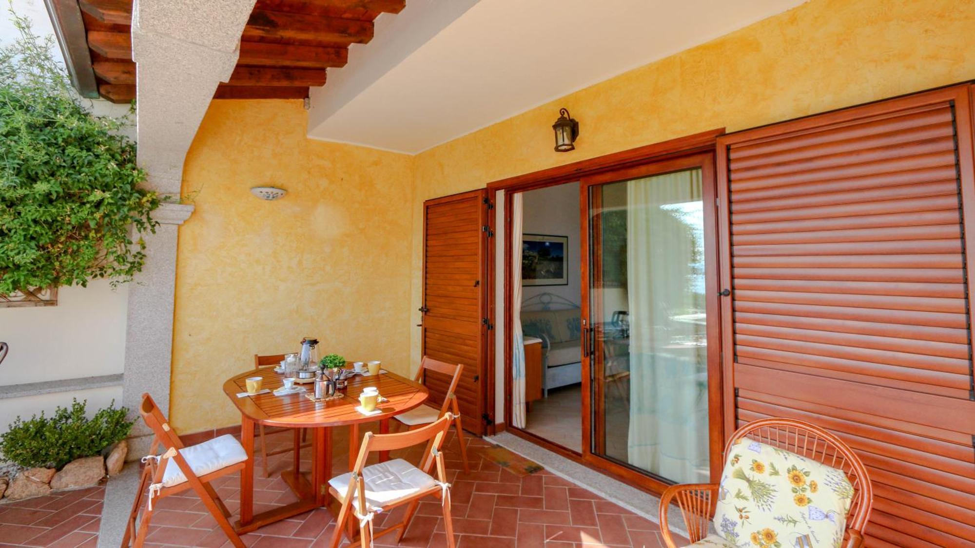 Casa Monte Ruiu 卡拉古诺内 外观 照片