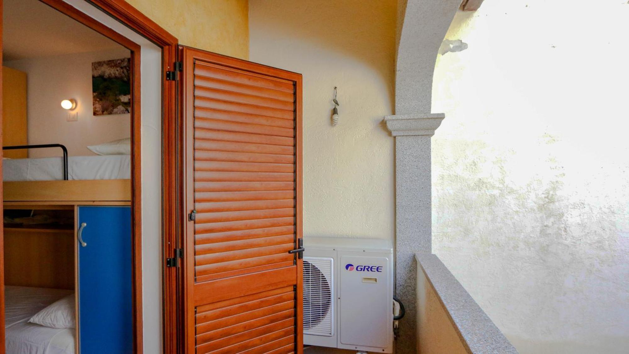 Casa Monte Ruiu 卡拉古诺内 外观 照片